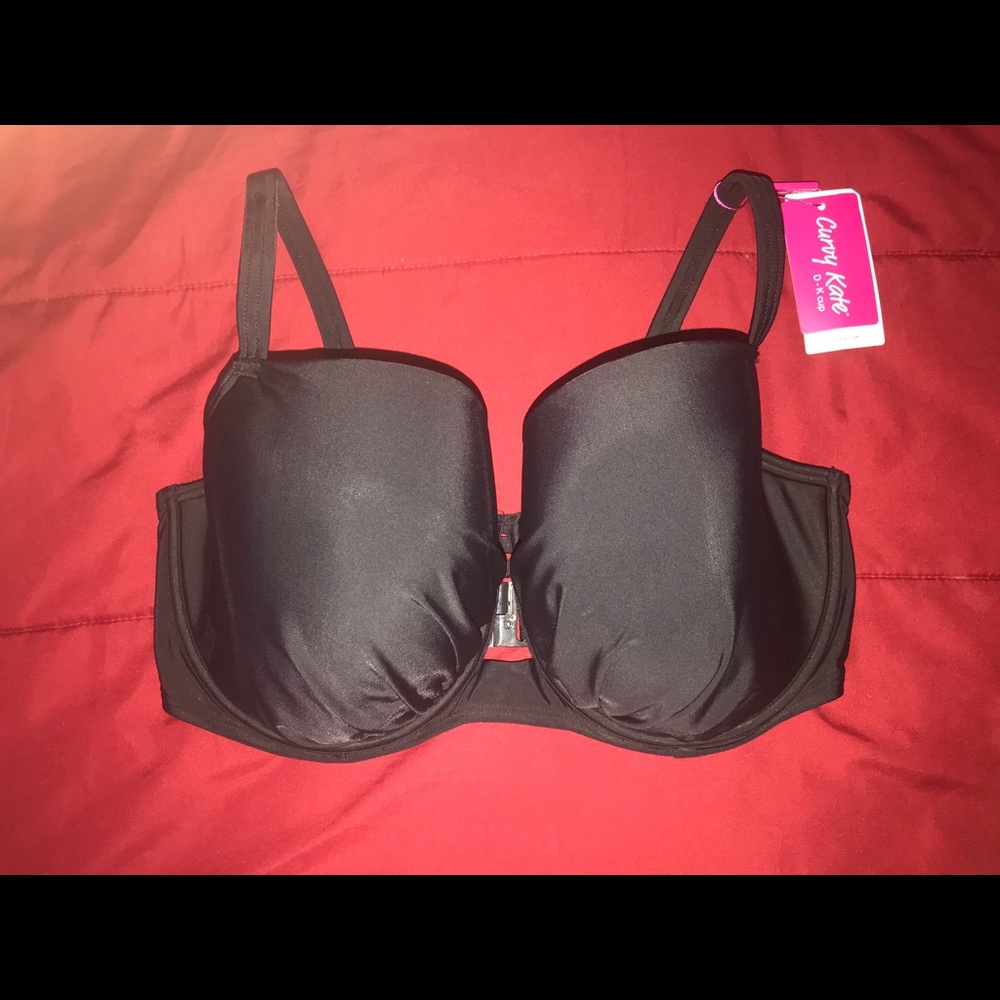 38H curvy Kate swim top